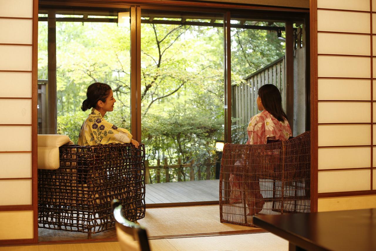 Yoshidaya Sannoukaku Hotel Кага Екстериор снимка