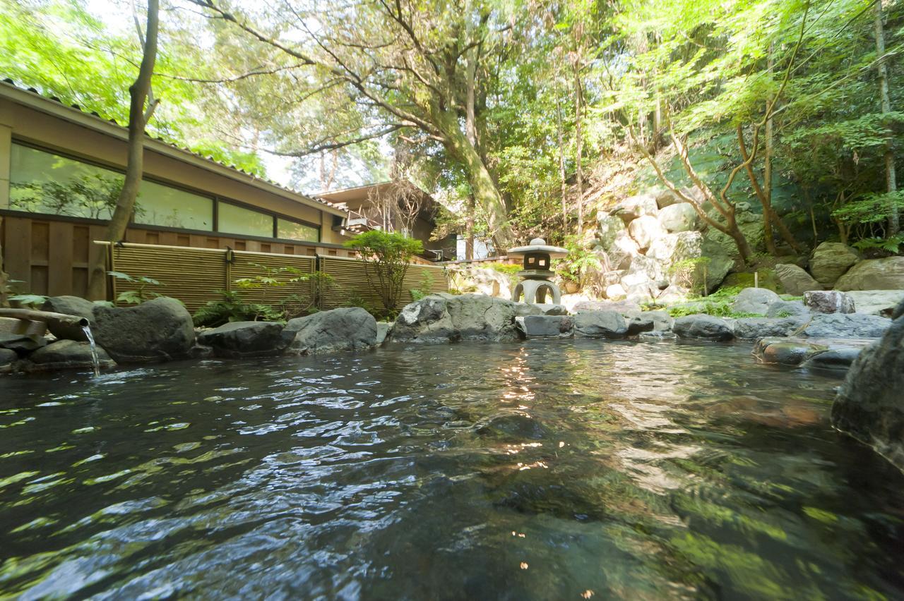 Yoshidaya Sannoukaku Hotel Кага Екстериор снимка